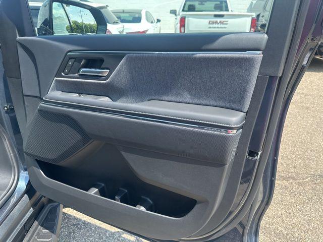 Photo of 2026 Deep Ocean Metallic GMC Sierra EV