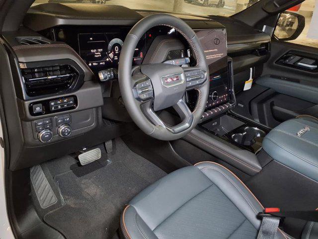 Photo of 2025 Summit White GMC Yukon XL