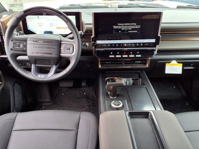 Photo of 2025 Interstellar White GMC HUMMER EV SUV