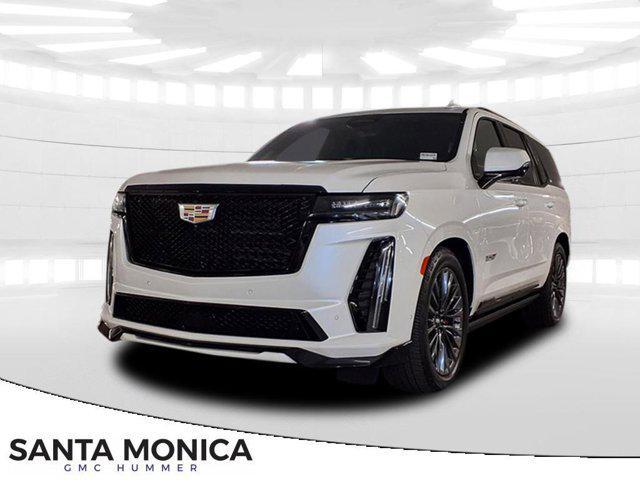 Photo of 2023 Crystal White Tricoat Cadillac Escalade