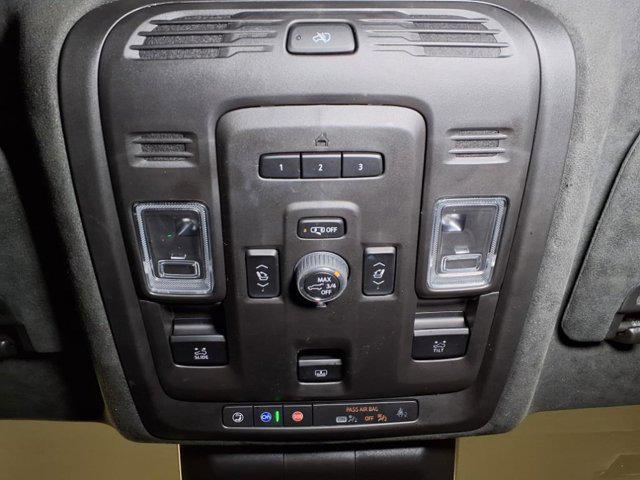 Photo of 2023 Crystal White Tricoat Cadillac Escalade