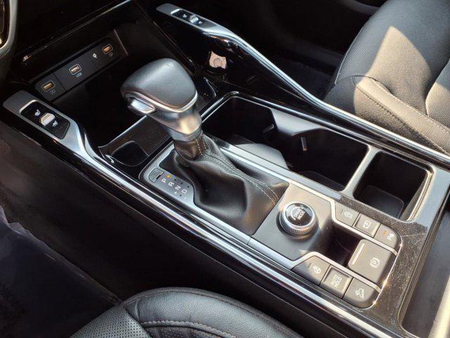 Photo of 2021 Ebony Black Kia Sorento