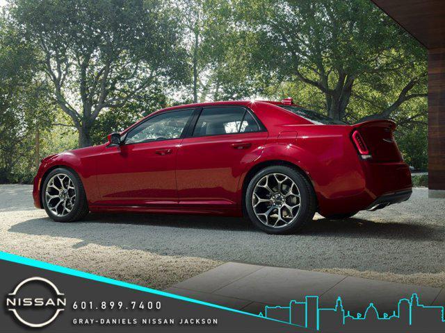 2020 Chrysler 300