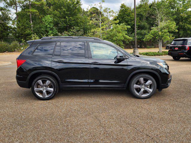 Photo of 2019 Crystal Black Pearl Honda Passport