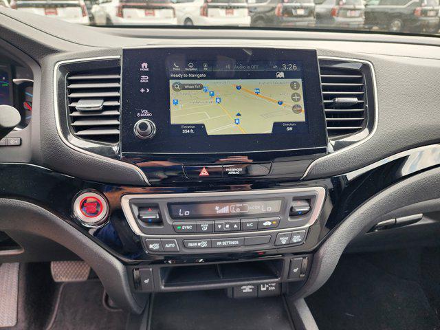 Photo of 2019 Crystal Black Pearl Honda Passport