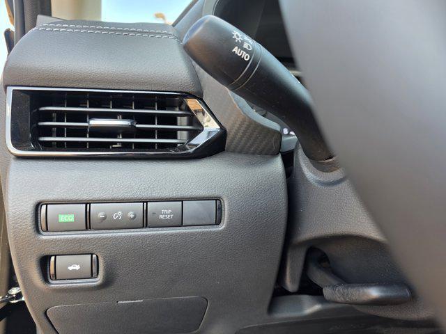 Photo of 2025 Super Black Nissan Sentra