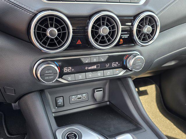 Photo of 2025 Super Black Nissan Sentra
