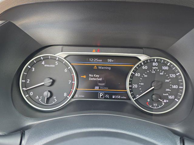 Photo of 2025 Super Black Nissan Sentra