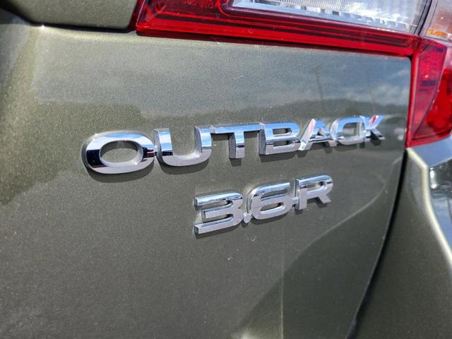 Photo of 2018 Wilderness Green Metallic Subaru Outback