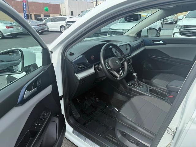 Photo of 2022 Pure White Volkswagen Taos