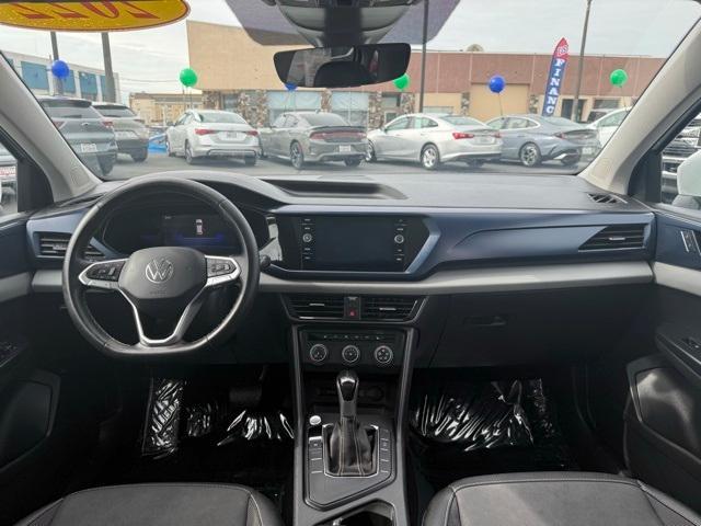 Photo of 2022 Pure White Volkswagen Taos