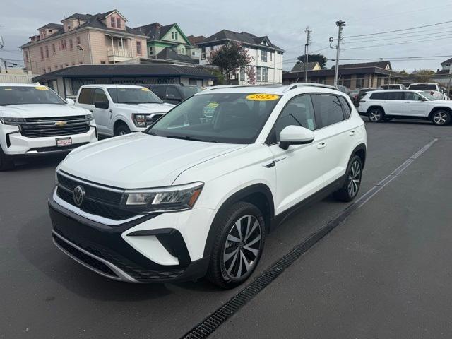 Photo of 2022 Pure White Volkswagen Taos