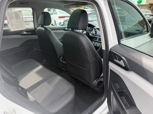 Photo of 2022 Pure White Volkswagen Taos