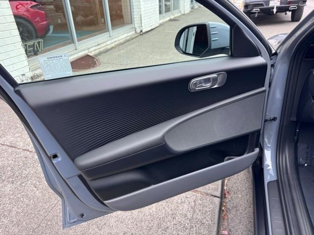 Photo of 2025 Blue Hyundai IONIQ 6