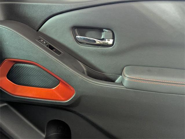 Photo of 2023 Glacier White Nissan Frontier