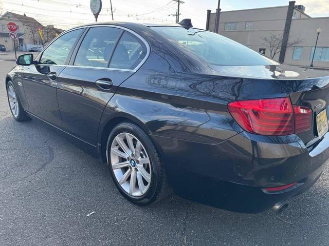 Photo of 2014 Black BMW 535