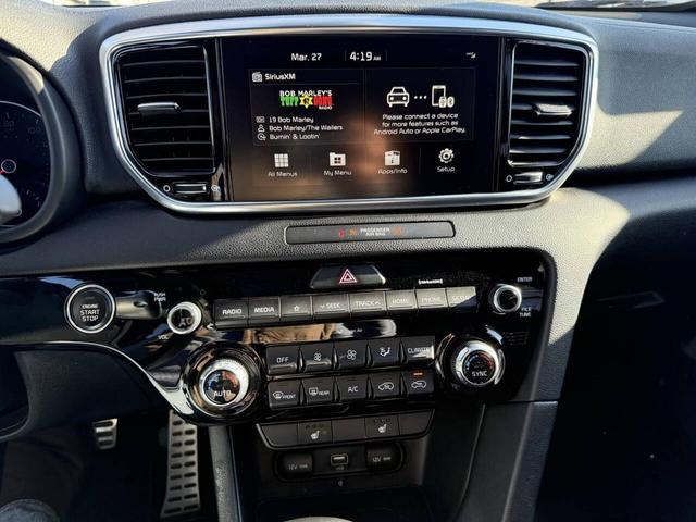 Photo of 2022 White Kia Sportage