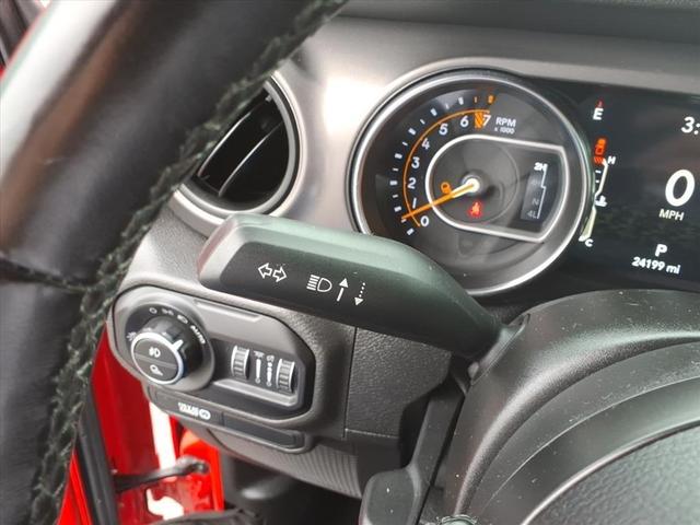 Photo of 2021 Firecracker Red Clearcoat Jeep Gladiator