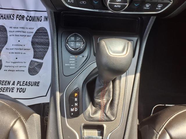 Photo of 2019 Diamond Black Jeep Cherokee