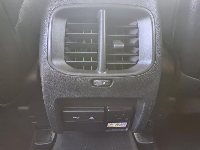 Photo of 2019 Diamond Black Jeep Cherokee
