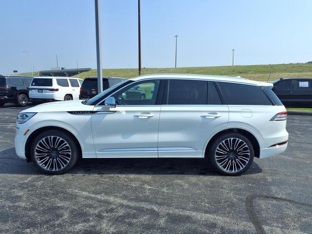 Photo of 2022 Pristine White Lincoln Aviator