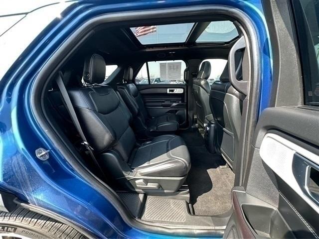 Photo of 2020 Blue Ford Explorer