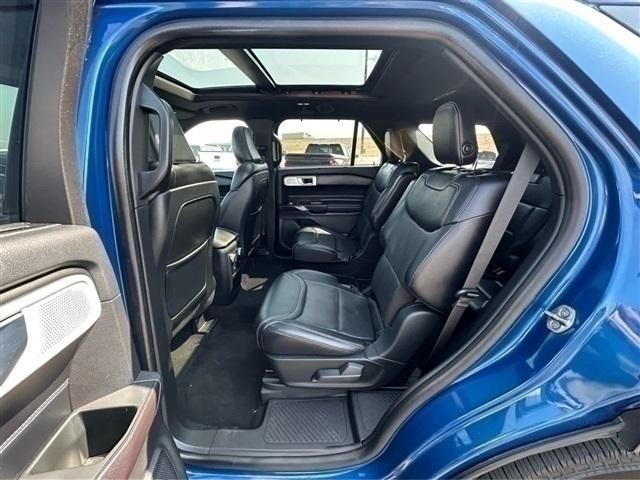 Photo of 2020 Blue Ford Explorer