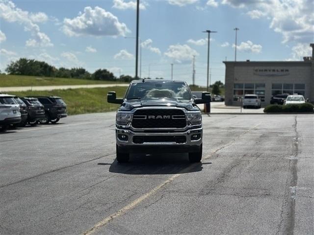 Photo of 2024 Diamond Black RAM 2500