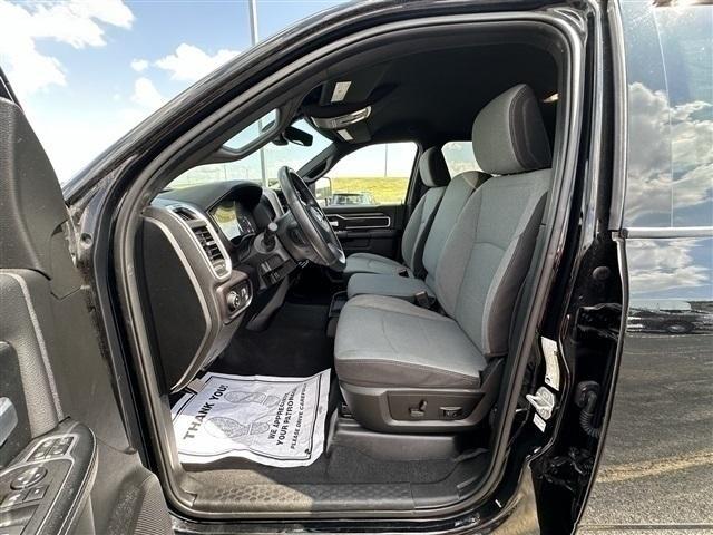 Photo of 2024 Diamond Black RAM 2500