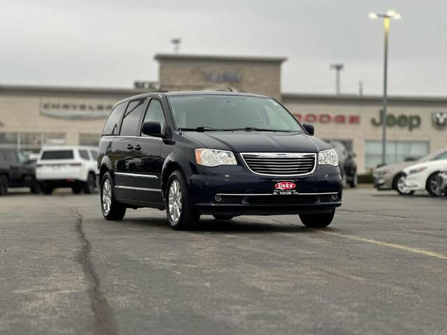 2016 Chrysler Town & Country