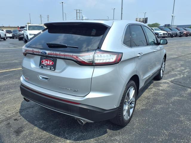 Photo of 2018 Ingot Silver Ford Edge