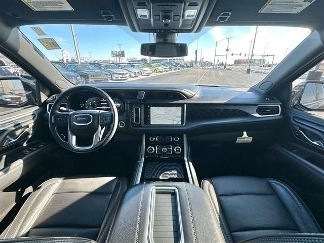 Photo of 2022 Onyx Black GMC Yukon XL