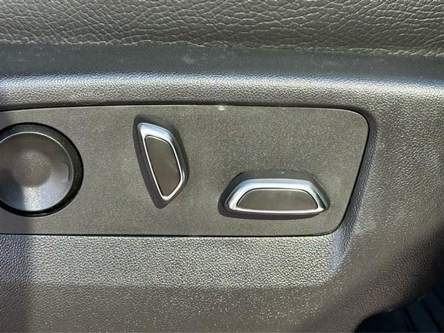 Photo of 2022 Onyx Black GMC Yukon XL