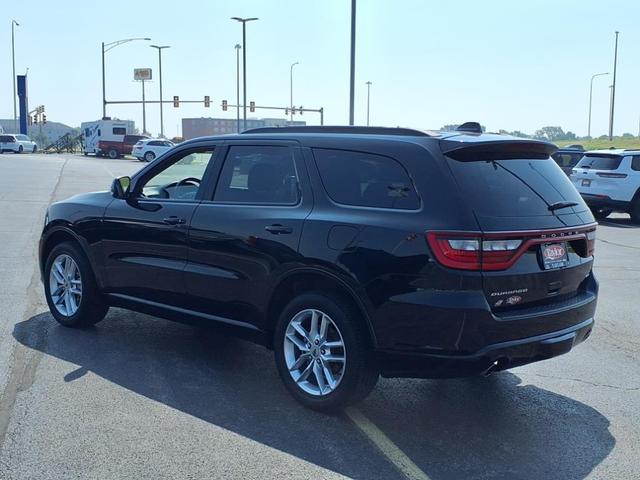 Photo of 2024 DB Black Crystal Clearcoat Dodge Durango