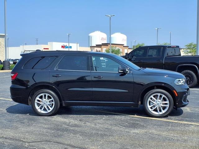 Photo of 2024 DB Black Crystal Clearcoat Dodge Durango