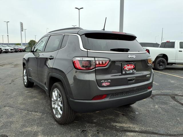 Photo of 2024 Metallic Jeep Compass