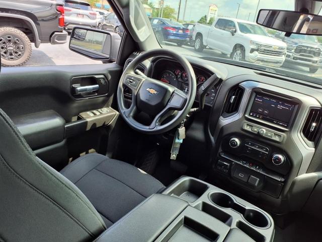 Photo of 2020 Black Chevrolet Silverado 1500