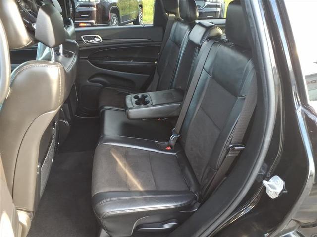 Photo of 2020 Diamond Black Jeep Grand Cherokee