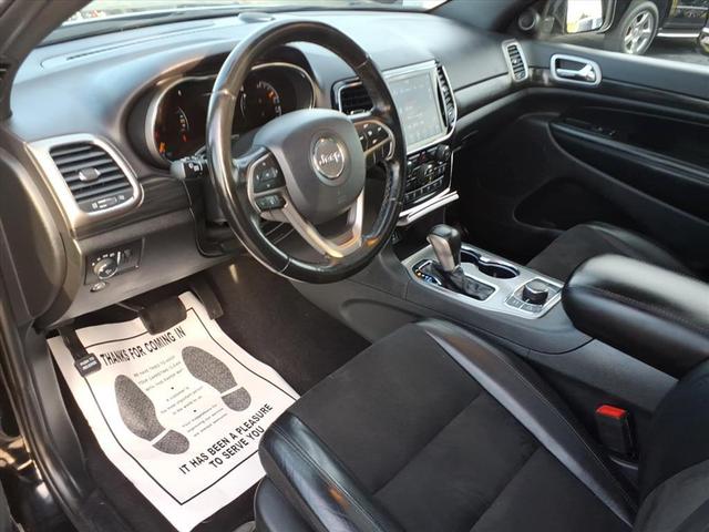 Photo of 2020 Diamond Black Jeep Grand Cherokee