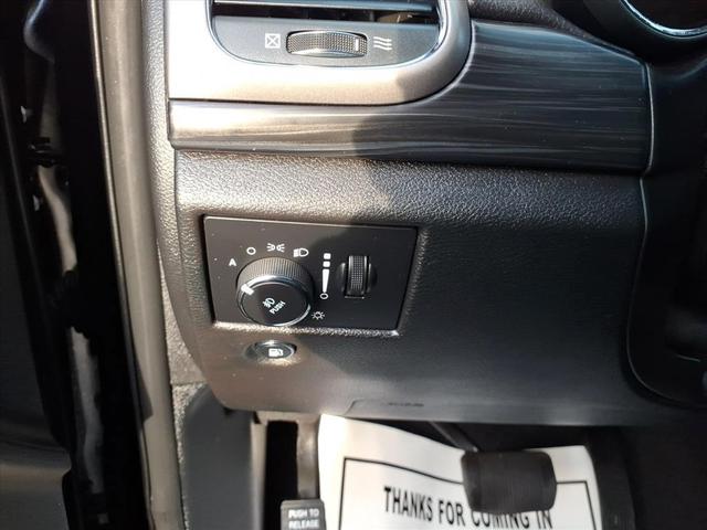 Photo of 2020 Diamond Black Jeep Grand Cherokee