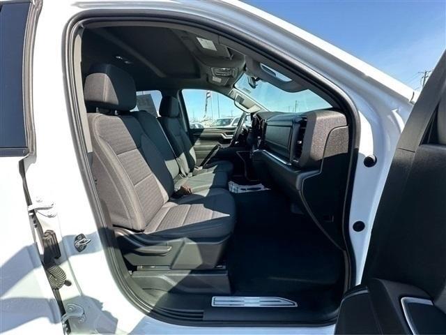 Photo of 2022 Summit White Chevrolet Silverado 1500
