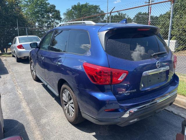 Photo of 2020 Caspian Blue Metallic Nissan Pathfinder