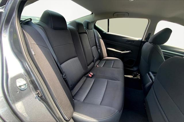 Photo of 2023 Gun Metallic Nissan Altima