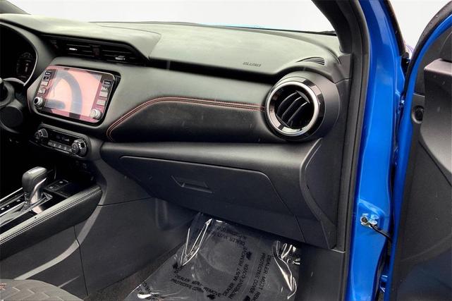 Photo of 2023 Electric Blue Metallic Nissan Kicks