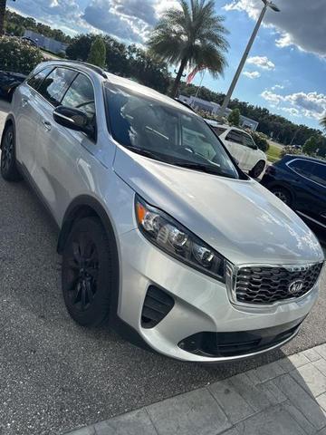Photo of 2020 Sparkling Silver Kia Sorento