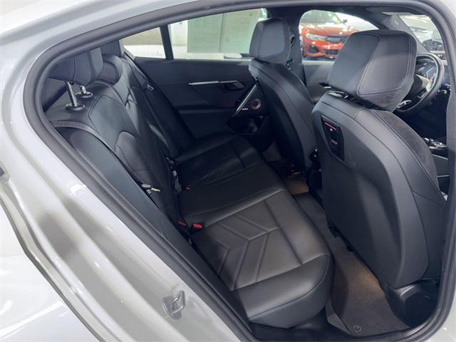 Photo of 2025 White Metallic BMW 530