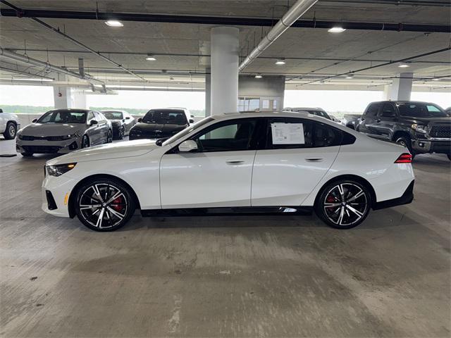 Photo of 2025 White Metallic BMW 530