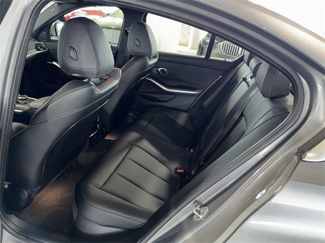 Photo of 2024 Skyscraper Gray Metallic BMW 330