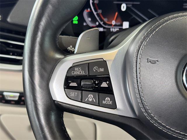 Photo of 2022 Black Sapphire Metallic BMW X6