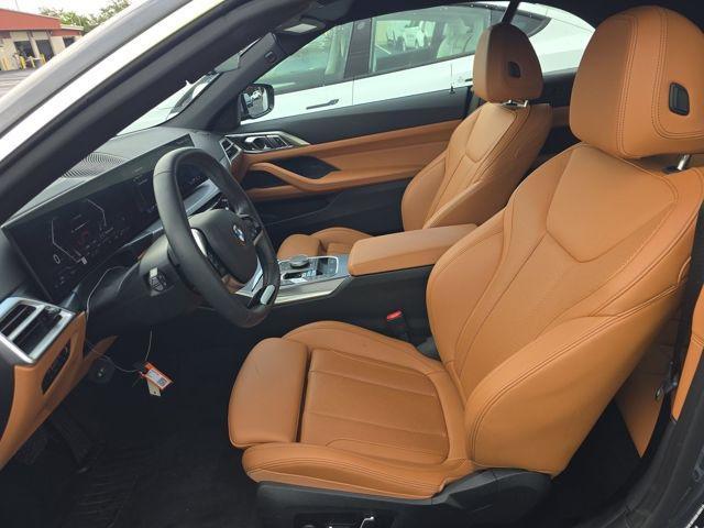 Photo of 2025 Gray Metallic BMW 430